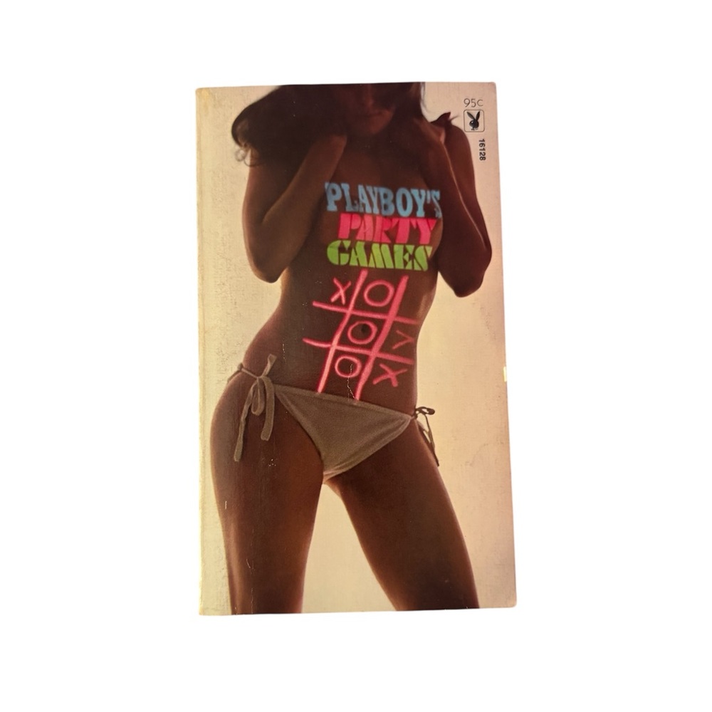 Playboy’s party games vintage book in great condition perfect for parties!